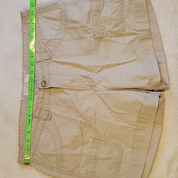 LEVI'S Cotton, Casual Tan Women's Shorts - Picture 3 of 12